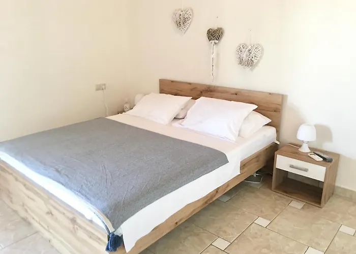 B4 Apartament Patras